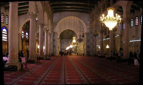 2009 Syria 02  - Damascus inside the Mosque.jpg