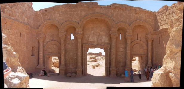 2009 Syria 42  - Rasafa the Basilica of St. Segius.jpg